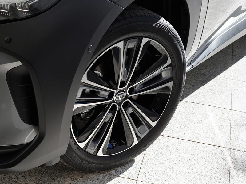 18-inch Alloy Wheel