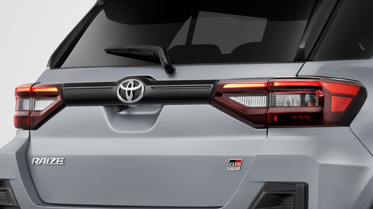 LED Rear Combination Lamp