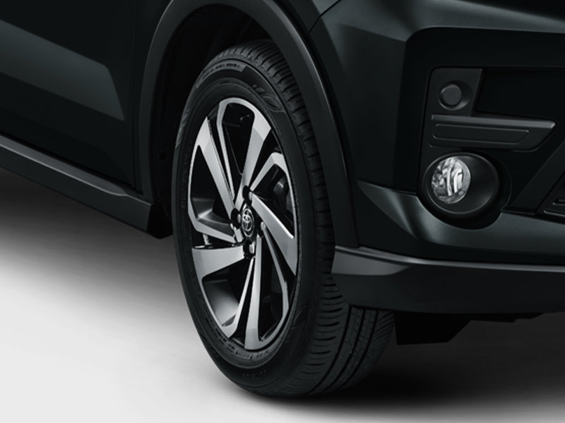 17" Silver-Black Wheels. (1.0T G Type)