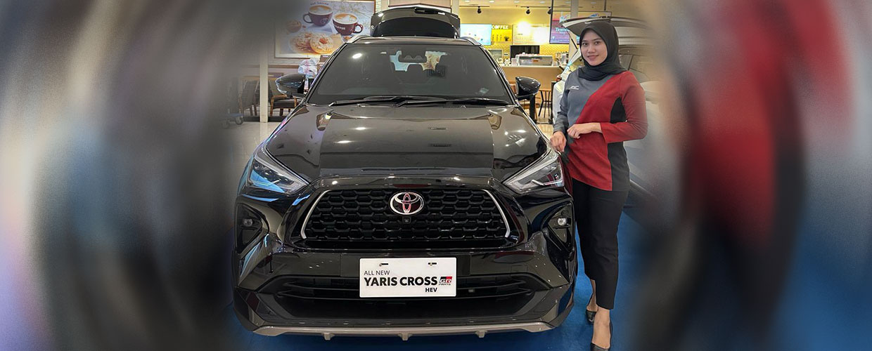 Kalla Toyota Gelar Public Display di Palu Grand Mall, Beri Kemudahan Pelanggan Berlebaran dengan Toyota Baru